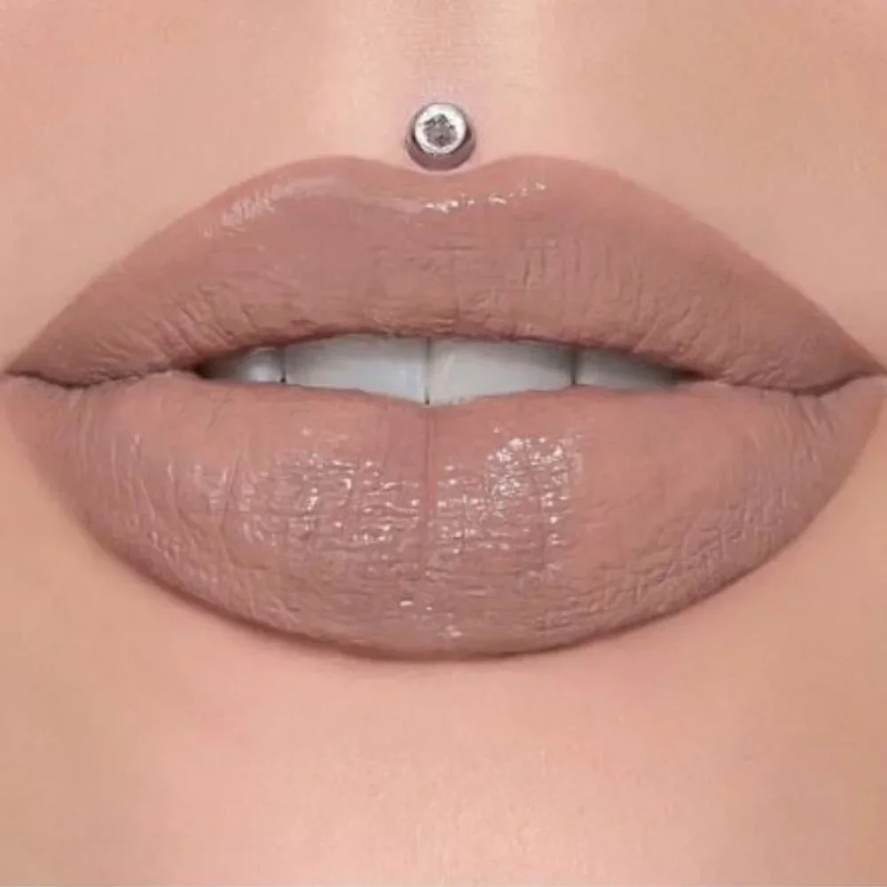 Jeffree Star Supreme Gloss Celebrity Skin NIB ⭐️🔥